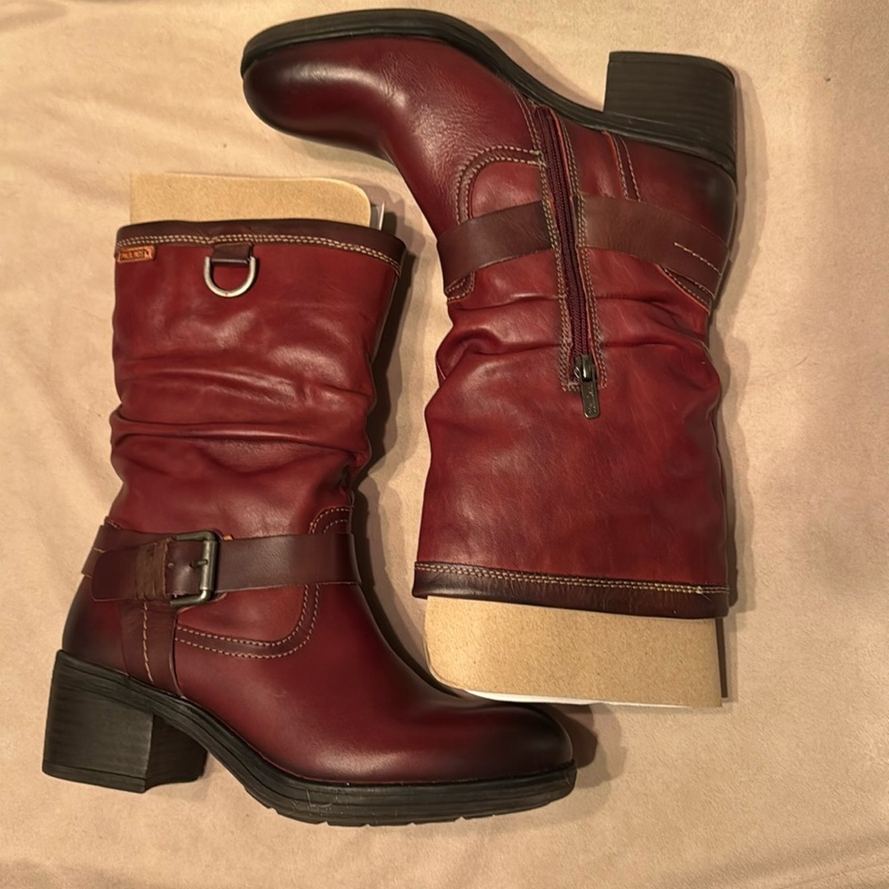 Pikolinos Mid-Calf boot, Euro size 38, Red wine color